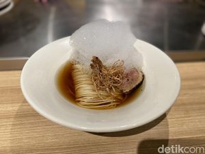 Baru di Senayan! Food Court Jepang Tawarkan Ramen hingga Cheesecake