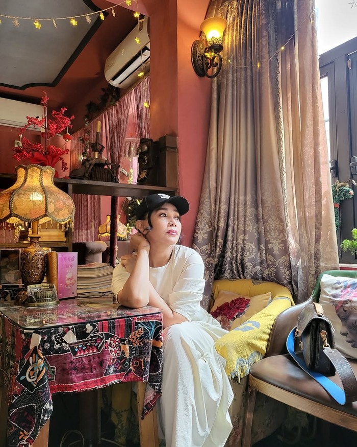 Dewi Gita Dewi Gita