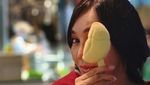 Potret Dewi Gita Cicip Es Krim Durian hingga Nasi Mandhi