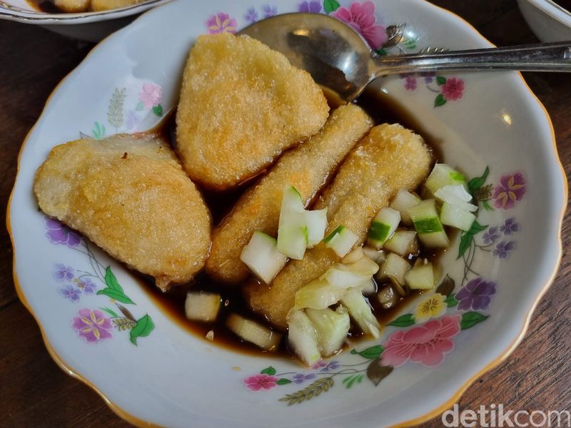 IRT di Ponorogo sukses bisnis pempek rumahan