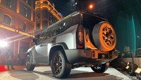 Jetour T2 terbaru menggunakan mesin anyar dengan efisiensi tinggi, yakni ACTECO 1.5 TGDI generasi kelima yang mampu menyemburkan daya 115 kW dan torsi 220 Nm. Pengaturan motor listrik mencakup motor ganda, dengan daya gabungan 280 kW dan torsi gabungan 610 Nm. Foto: Septian Farhan Nurhuda/detik.com