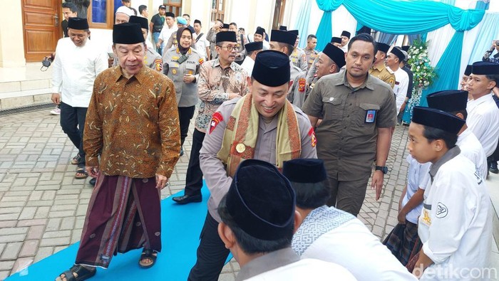 Kapolri Jenderal Listyo Sigit Prabowo saat berkunjung ke Pondok Pesantren Al Inaaroh Al Hikam