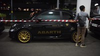 Kejaksaan Agung kembali menyita tiga mobil dan dua kapal pesiar dari tersangka advokat Ariyanto Bakri dalam kasus dugaan suap dan atau gratifikasi terkait dengan putusan lepas (ontslag) perkara korupsi pemberian fasilitas ekspor Crude Palm Oil (CPO) atau bahan baku minyak goreng di Pengadilan Negeri (PN) Jakarta Pusat. 