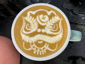 Keren! 10 Latte Art Buatan Barista Juara Dunia, Barongsai hingga Jerapah