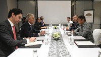 Pertemuan tersebut membahas transisi energi dan energi terbarukan.  