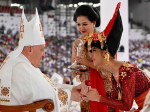 Paus Fransiskus Dimakamkan Hari Ini, Lyodra Kenang Momen Istimewa