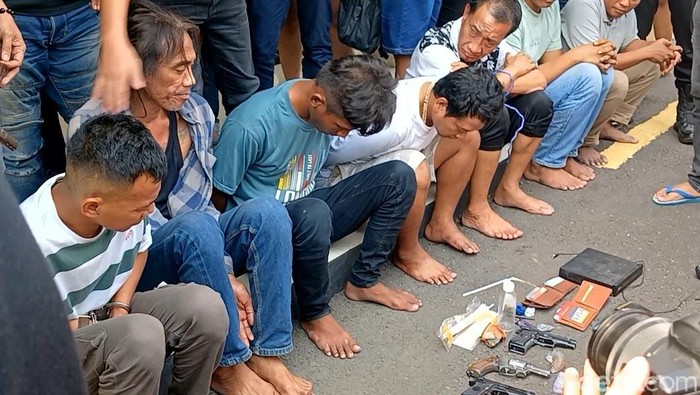 pelaku penculikan santri ponpes metak di exit tol kebomas