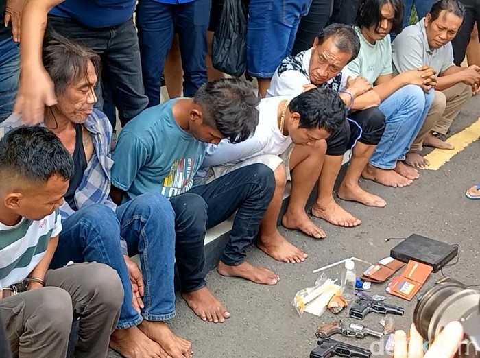 pelaku penculikan santri ponpes metak di exit tol kebomas