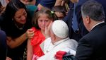Sentuhan Kasih Paus Fransiskus untuk Anak-anak Dunia