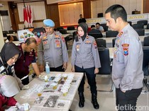 Polres Situbondo Tes Urine Mendadak, Kapolres Jadi yang Pertama Diperiksa