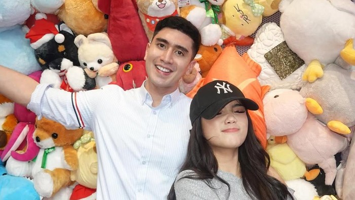 Verrell Bramasta dan Fuji