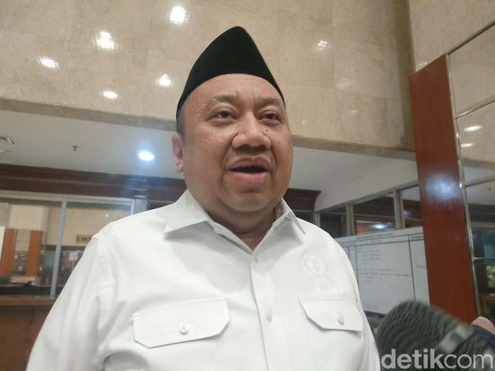 Wakil Ketua Komisi X DPR Lalu Hadrian Irfani (Dwi R/detikcom)