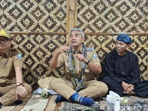 Farhan Buka Suara soal Uang Kerohiman Warga Sukahaji Bandung