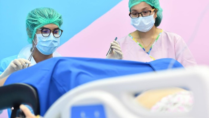Buka-bukaan Obgyn Wanita soal Alasan Lebih Banyak Pria Jadi Dokter Kandungan