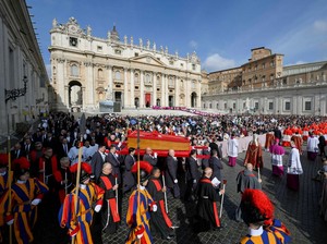 Pemakaman Paus di Roma Akan Dijaga Ketat: Lockdown-Zona Larang Terbang