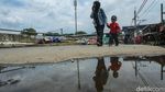 Bangunan Liar Dekat Stasiun Tambun Dibongkar