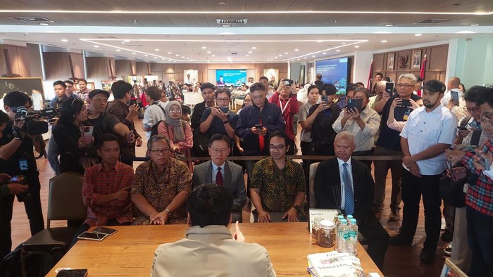 Bos Lippo James Riady Tiba di Kantor PKP, Bahas Polemik Meikarta