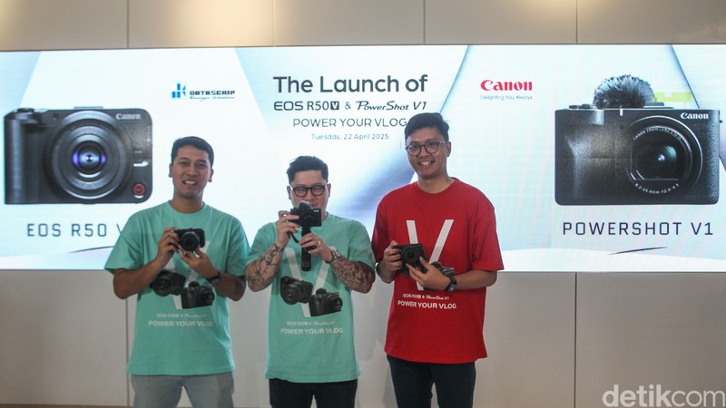 Canon EOS R50V dan PowerShot V