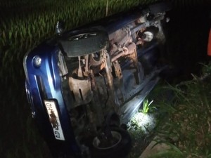 Avanza Nyemplung Sawah di Cawas Klaten