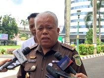 Video: Direktur JakTV Jadi Tahanan Kota, Istri Jadi Jaminan