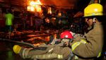 Kawasan Padat Penduduk di Manila Terbakar Hebat