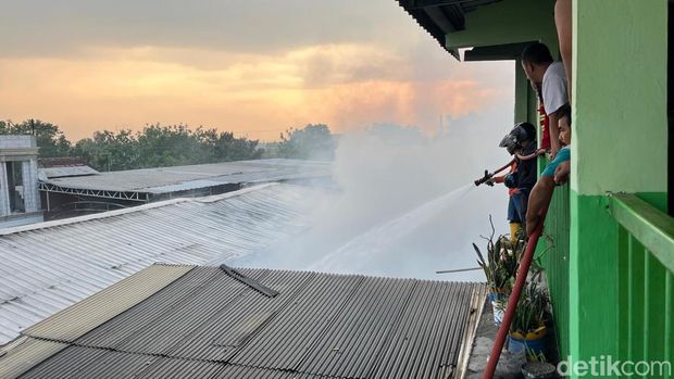 Kebakaran di Mojokerto