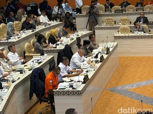Menhub Soroti Waktu Pemberian Diskon Tarif Angkutan Lebaran
