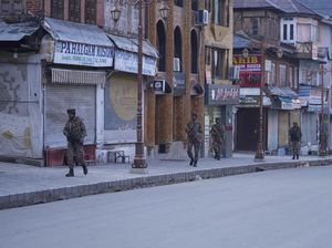 Panas! Tentara India-Pakistan Kembali Baku Tembak di Kashmir