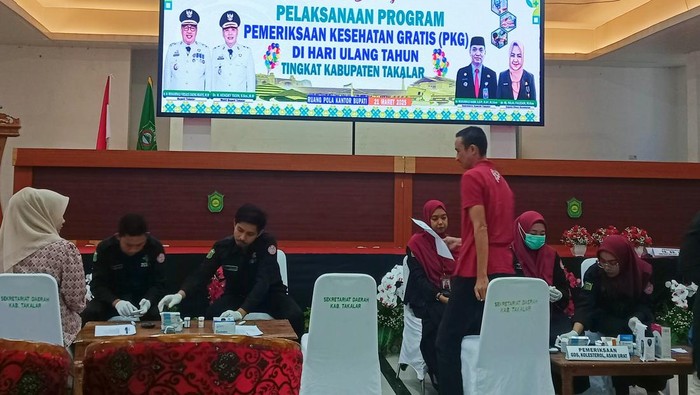 Pemeriksaan kesehatan para ASN Takalar. Dokumen Istimewa
