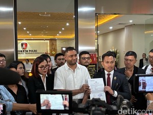 Rayen Pono yang Dilahirkan Maia Estianty Kini Lawan Ahmad Dhani