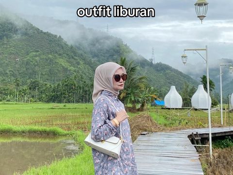 Tampil Stylish Meskipun Sudah Punya Cucu 1