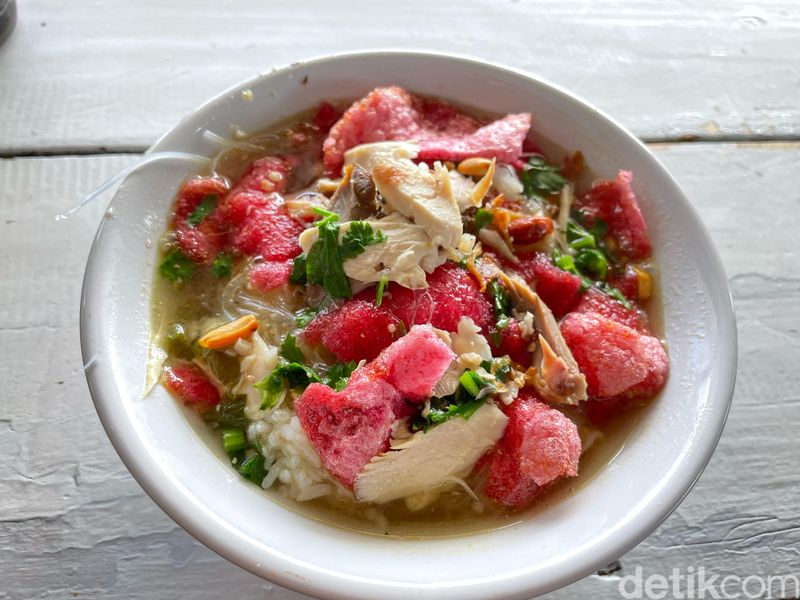 Soto Jarkomi yang khas di Pangandaran