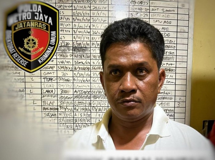 Tampang TS, Ketua GRIB Jaya Harjamukti, otak di balik aksi pembakaran mobil polisi di Depok (dok.istimewa)