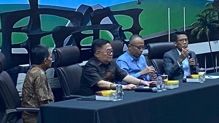 Diskusi di DPR RI bertema Kebijakan Tarif Resiprokal AS, Apa Dampak Ekonomi dan Politik Bagi Indonesia dan Bagaimana Solusinya?. (Dwi/detikcom)