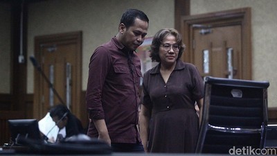Eks Komisioner Bawaslu Agustiani-Advokat Donny Jadi Saksi di Sidang Hasto