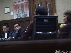 Terdengar Perintah Ibu Saat Rekaman Telepon Diputar di Sidang Hasto