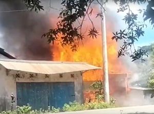 Video: Kebakaran Rumah di Pangkep Sulsel Diduga gegara Korsleting Listrik