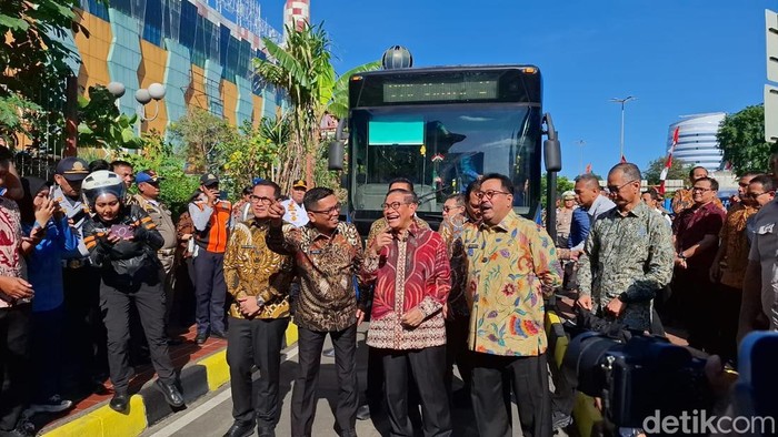 Gubernur Banten Andra Soni, Gubernur Jakarta Pramono Anung dan Wagub Jakarta Rano Karno. (Brigitta/detikcom)