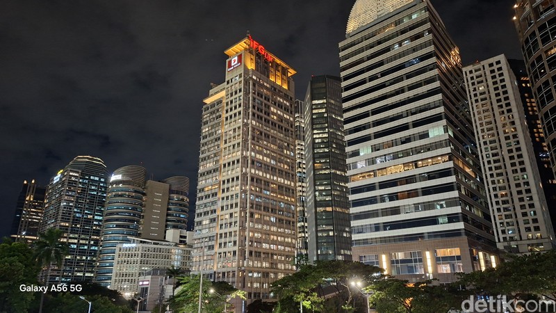 Hasil foto malam Samsung Galaxy A56