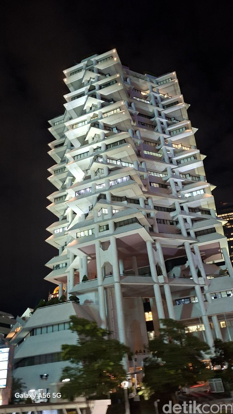 Hasil foto malam Samsung Galaxy A56