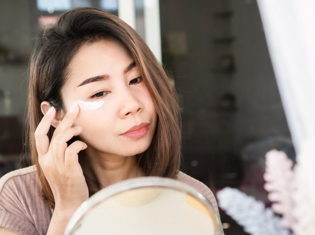 Ilustrasi eye cream