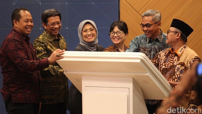 Indeks Integritas Pendidikan Indonesia Menurun KPK meluncurkan hasil Survei Penilaian Integritas Pendidikan (SPI Pendidikan). Hasilnya, SPI pendidikan tahun 2024 turun dari SPI Pendidikan tahun 2023.