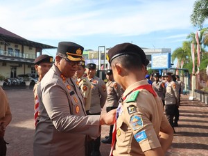 Lepas Kontingen dari Dumai, Kapolres Tekankan Peran Pramuka di Jambore Karhutla