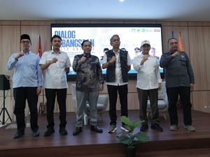 Kampus Diminta Aktif Edukasi agar Masyarakat Tak Bergantung pada Bansos