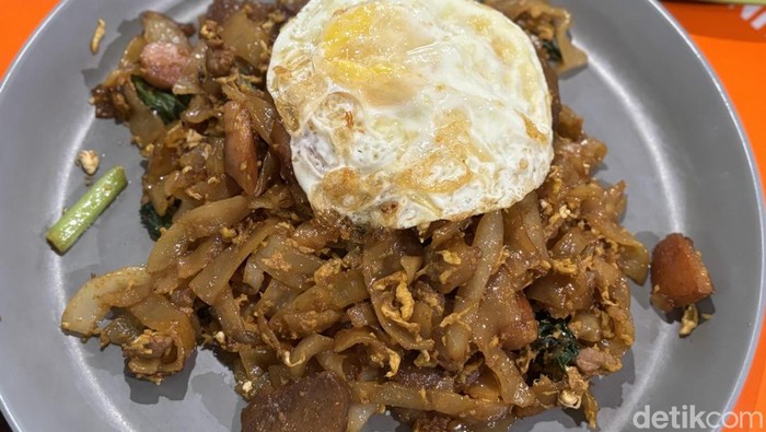 Bawa Duit Rp 18.000 Bisa Makan Seporsi Kwetiau Langganan Anak BINUS
