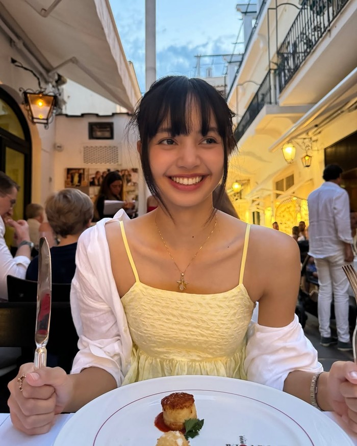 Lisa BLACKPINK