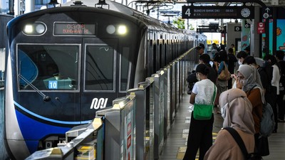 Mantap! Hari Ini Naik Transportasi Umum di Jakarta Cuma Rp 1