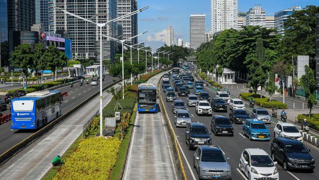 Mantap! Hari Ini Naik Transportasi di Jakarta Cuma Rp 1