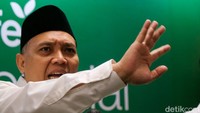 Lalu barang atau produk jasa yang menawarkan barang yang diharamkan dan yang digunakan untuk digunakan sesuatu yang haram. Transaksi dalam perdagangan tidak mengandung unsur gharar, maysir, riba, dharar, dzulm, maksiat.  