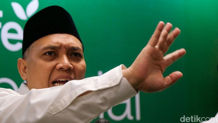 Majelis Ulama Indonesia (MUI) berbicara soal bisnis MLM bisa mendapatkan sertifikat sesuai syariah. Salah satunya, transaksi dalam perdagangan tidak mengandung unsur gharar, maysir, riba, dharar, dzulm, maksiat.
